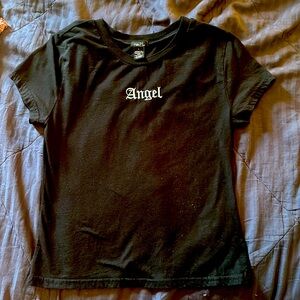 Rue 21 Black “Angel” Graphic Crop Tshirt. Size L
